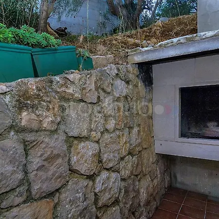 Holiday home Darius With Hot Tub